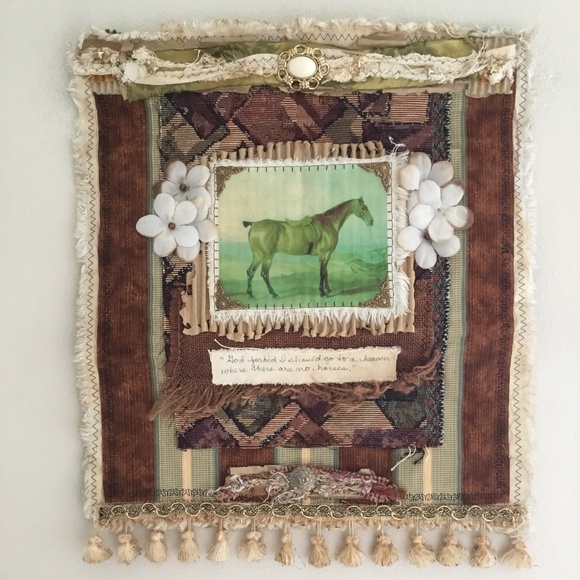 Lipstick Ranch Artisan Crafted Horse Tapestry in Rich Colors is NWOT! - Picture 1 of 6